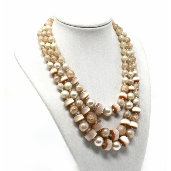 Vintage Triple Strand Pink Taupe Pearl Bead Necklace Made in Japan 16" - Hey Viv - Picture 4 of 5